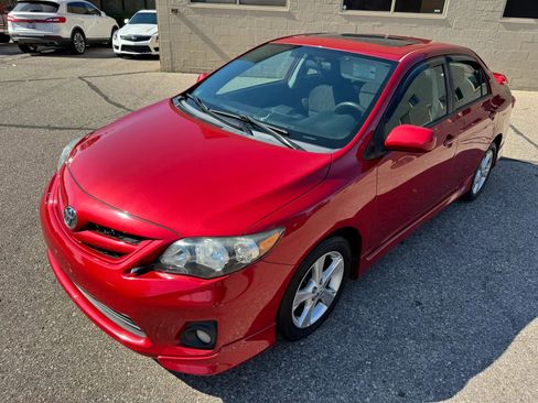 Used 2012 Toyota Corolla S FWD image 13