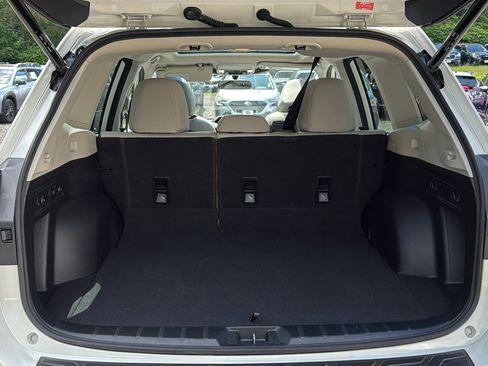 Certified 2023 Subaru Forester Premium AWD/4WD image 26