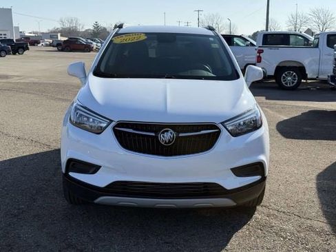 Used 2022 Buick Encore Preferred w/ Safety Package image 3