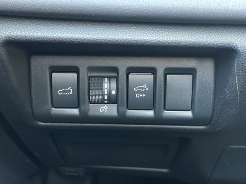 Certified 2024 Subaru Outback Limited image 18