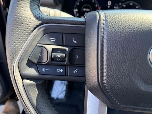 Used 2025 Toyota 4Runner TRD Sport Premium AWD/4WD image 15