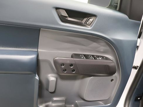 Used 2025 Ford Maverick Lariat w/ Black Appearance Package AWD/4WD image 24