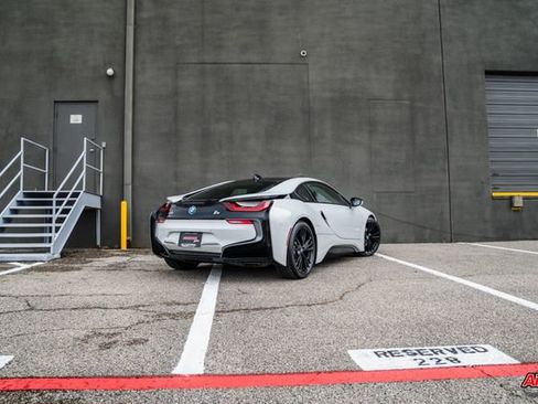 Used 2014 BMW i8 image 56