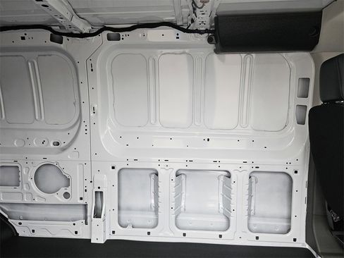 New 2025 Ford Transit 150 Low Roof image 29