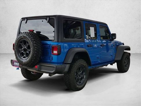 Used 2023 Jeep Wrangler Unlimited w/ Cold Weather Group AWD/4WD image 5