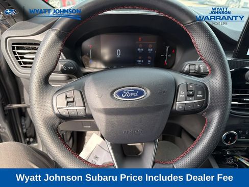 Used 2025 Ford Escape ST-Line FWD image 23