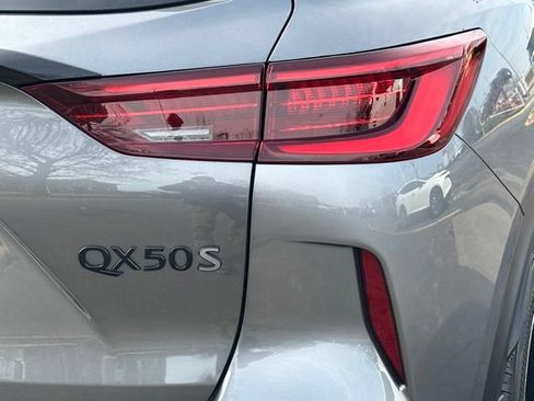Used 2025 INFINITI QX50 Sport AWD/4WD image 17