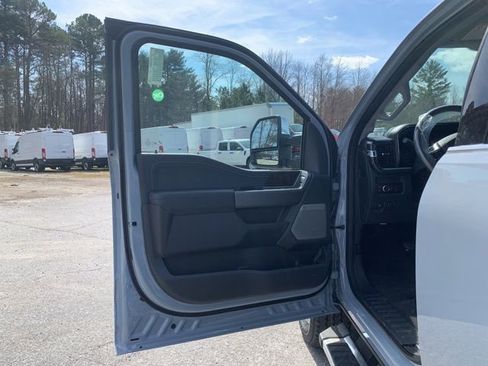 New 2026 Ford F250 Lariat image 22