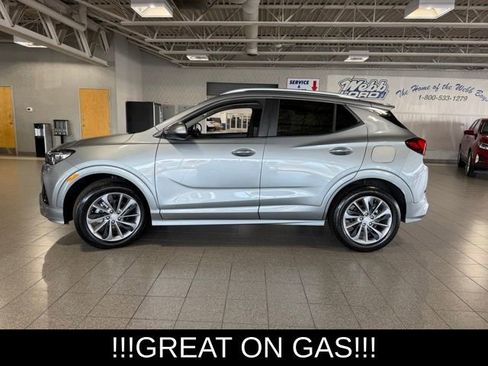 Used 2023 Buick Encore GX Select w/ Sport Touring Package image 5