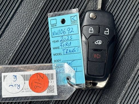 Used 2025 Ford Transit 350 XLT RWD image 33