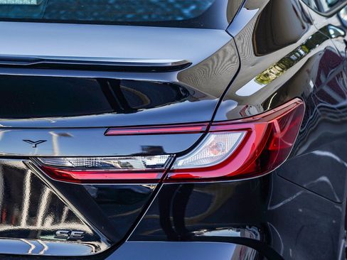 New 2026 Toyota Camry SE w/ Convenience Package FWD image 8