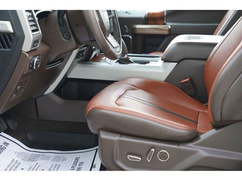 Used 2018 Ford F150 King Ranch w/ Equipment Group 601A Luxury image 19