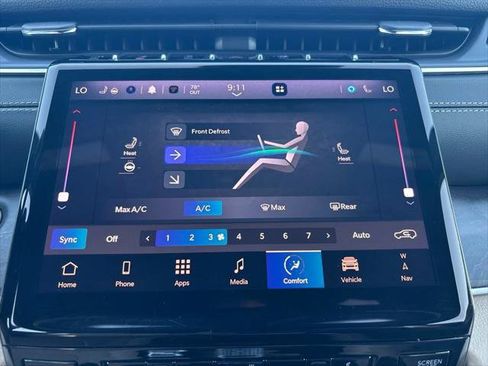 Certified 2025 Jeep Grand Cherokee Limited AWD/4WD image 33