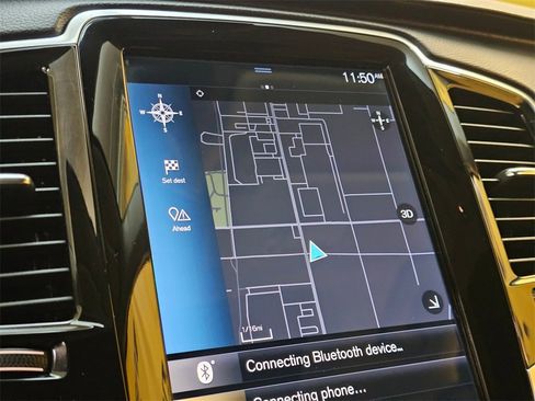 Used 2021 Volvo XC90 T8 Inscription w/ Protection Package Premier image 28