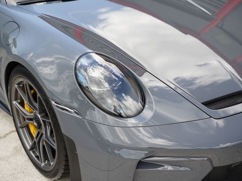 Used 2026 Porsche 911 GT3 RWD image 5