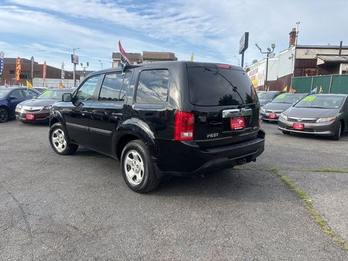 Used 2015 Honda Pilot LX image 6