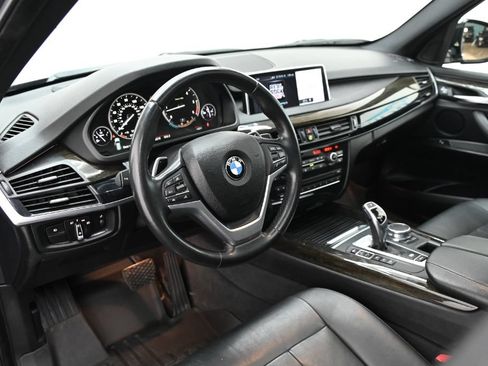 Used 2018 BMW X5 xDrive35d w/ M Sport Package AWD/4WD image 22