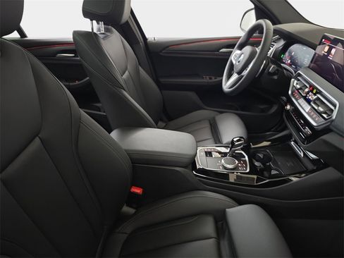 Used 2023 BMW X3 xDrive30i w/ M Sport Package image 11