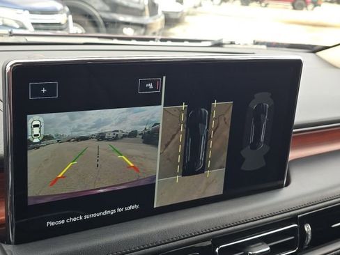 Used 2022 Lincoln Nautilus Reserve w/ Equipment Group 201A image 38