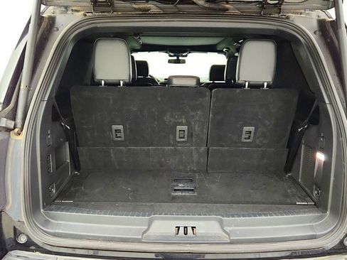 Used 2024 Ford Expedition Platinum AWD/4WD image 22