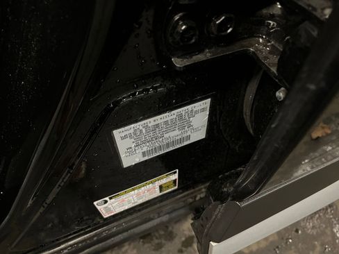 Used 2025 Nissan Kicks SV image 29