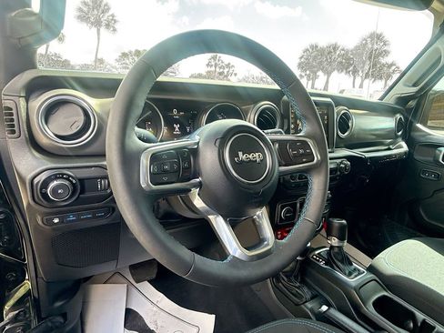 Used 2023 Jeep Wrangler Unlimited Rubicon 4xe w/ Steel Bumper Group image 12