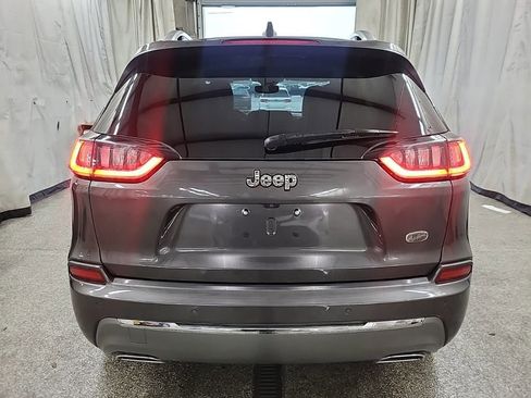 Used 2019 Jeep Cherokee Overland w/ Technology Group image 4