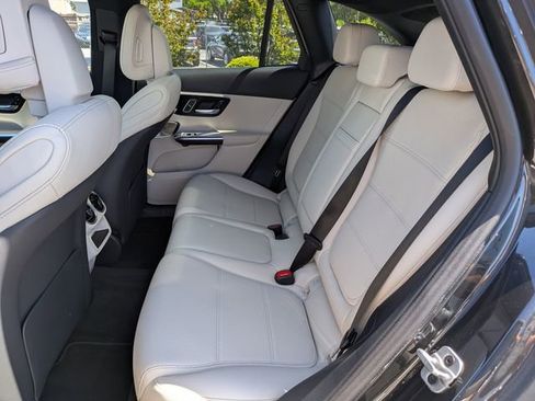 New 2026 Mercedes-Benz GLC 300 4MATIC image 15