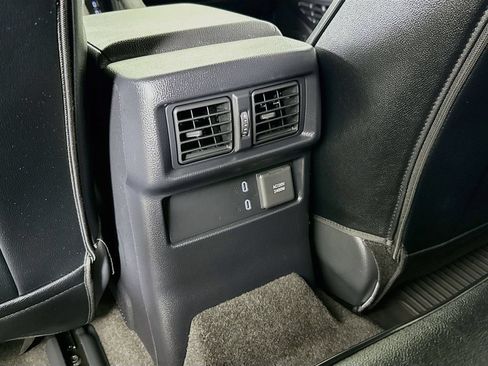 Certified 2025 Toyota 4Runner TRD Off-Road AWD/4WD image 26
