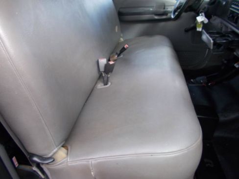 Used 2004 Ford F450 XL image 22