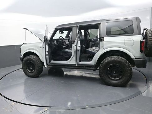 Used 2024 Ford Bronco Outer Banks image 39