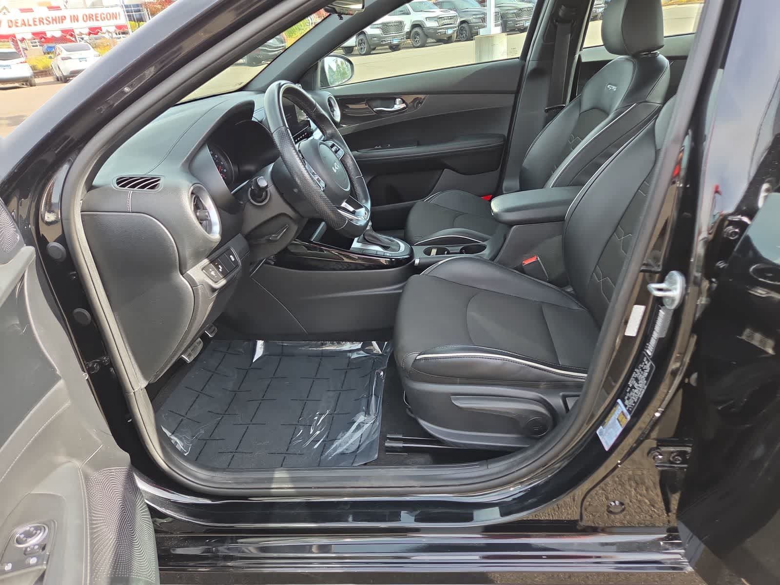 Used 2023 Kia Forte GT-Line FWD image 19