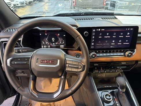 Used 2023 GMC Canyon AT4 w/ AT4 Premium Package image 14