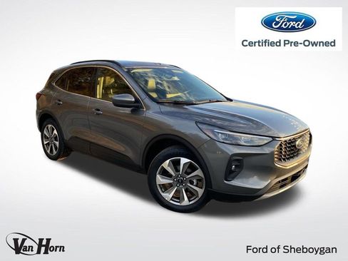 Certified 2025 Ford Escape Platinum image 1