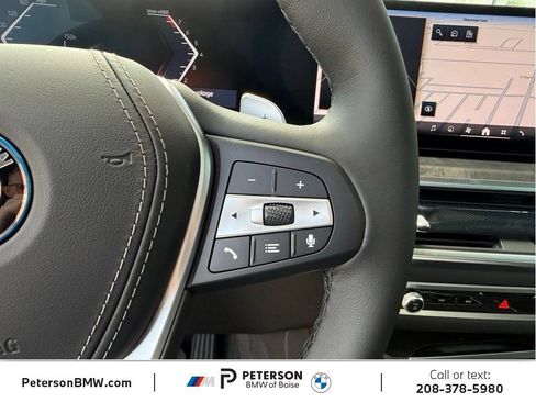New 2026 BMW X5 xDrive50e w/ Premium Package AWD/4WD image 30