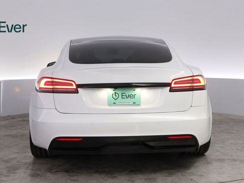 Used 2022 Tesla Model S AWD/4WD image 15