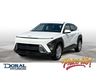 Used 2025 Hyundai Kona SE FWD video 1