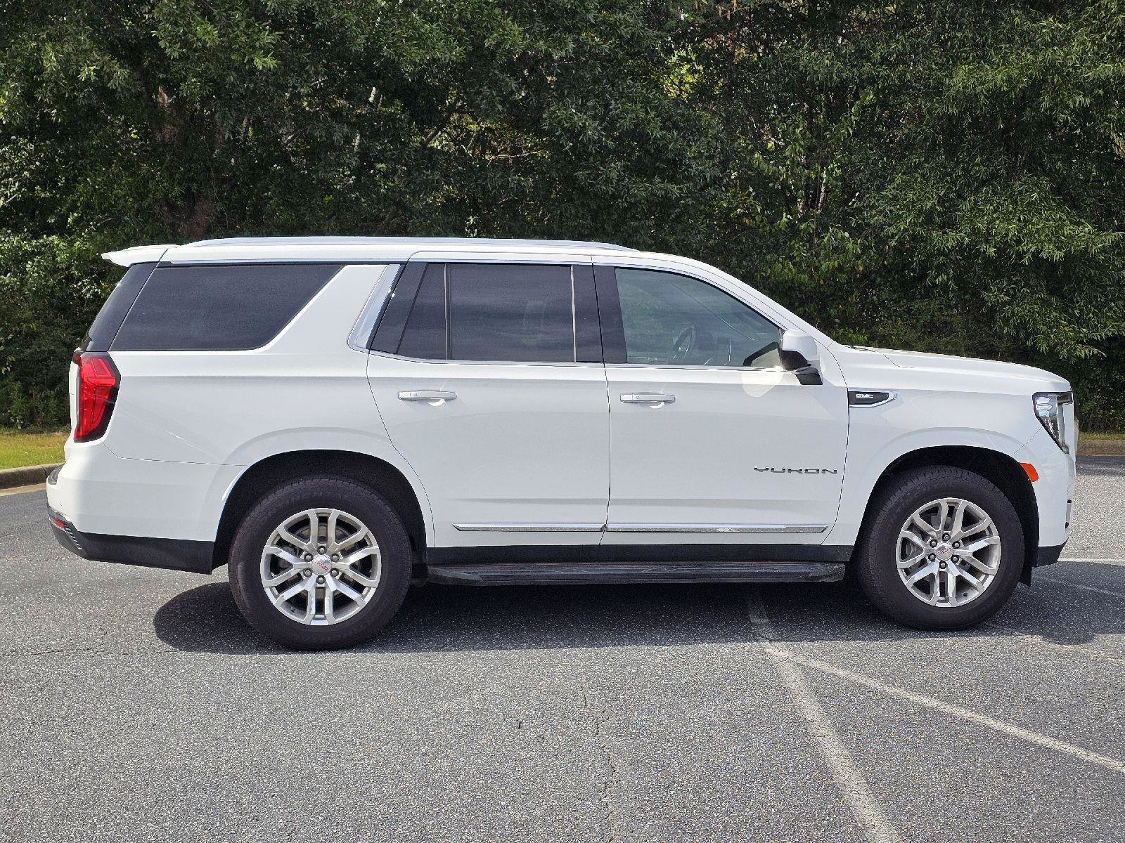 Used 2023 GMC Yukon SLT RWD image 7