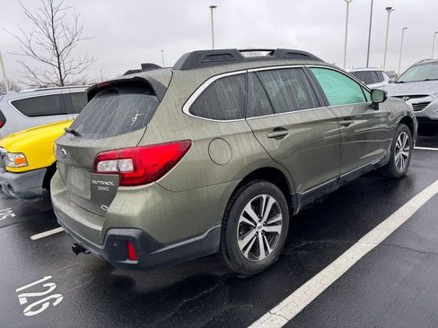 Used 2019 Subaru Outback 3.6R Limited image 3