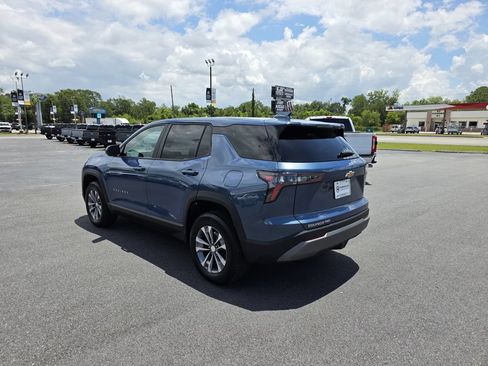 Used 2026 Chevrolet Equinox LT AWD/4WD image 3