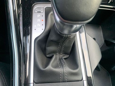 Used 2022 Kia Sorento SX image 16