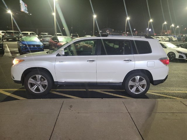 Used 2013 Toyota Highlander Limited FWD image 3