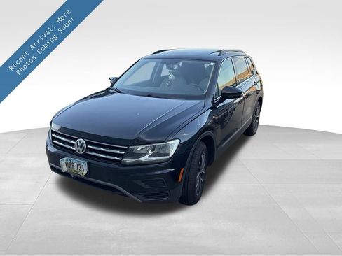 Used 2020 Volkswagen Tiguan SE AWD/4WD image 1