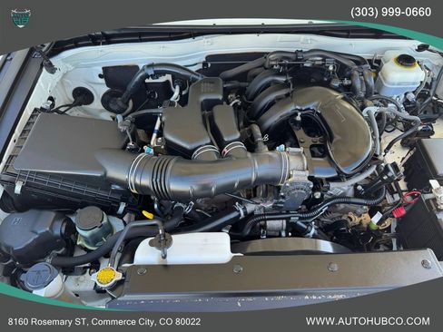 Used 2013 Toyota FJ Cruiser 4WD w/ Convenience Pkg image 24
