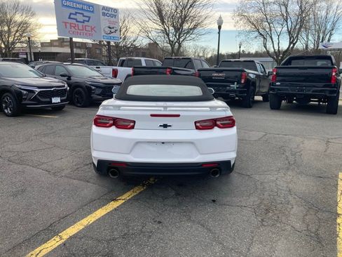 Used 2023 Chevrolet Camaro LT w/ Technology Package RWD image 16