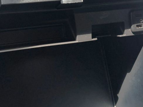 Used 2019 Chevrolet Suburban LT image 31