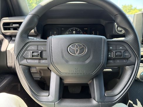 New 2026 Toyota Tacoma SR AWD/4WD image 15