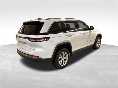 Certified 2023 Jeep Grand Cherokee Limited AWD/4WD image 6