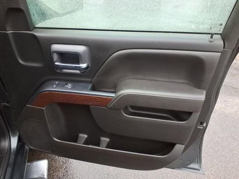 Used 2018 GMC Sierra 1500 SLE w/ SLE Value Package image 24