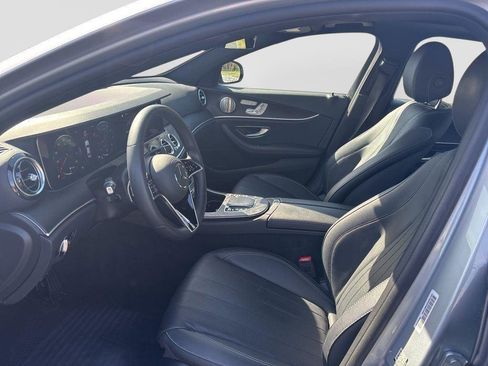 Used 2022 Mercedes-Benz E 350 Sedan image 12
